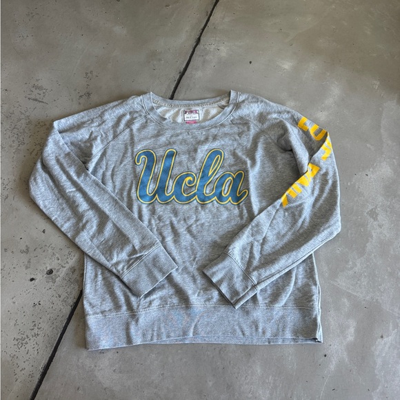 PINK Victoria's Secret Sweaters - 🫧 BOGO - 2012 PINK Victoria's Secret UCLA Crewneck Sweater - size large
